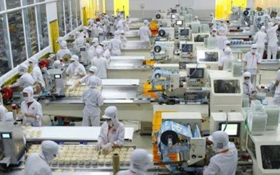 TUYỂN 05 CÔNG NỮ SẢN XUẤT, ĐÓNG GÓI: các loại hạt, hoa quả sấy khô,..